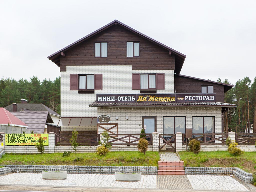 Mini-Hotel La Menska Minsk Exterior foto