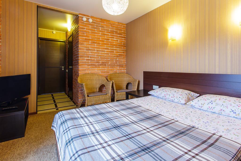 Mini-Hotel La Menska Minsk Quarto foto